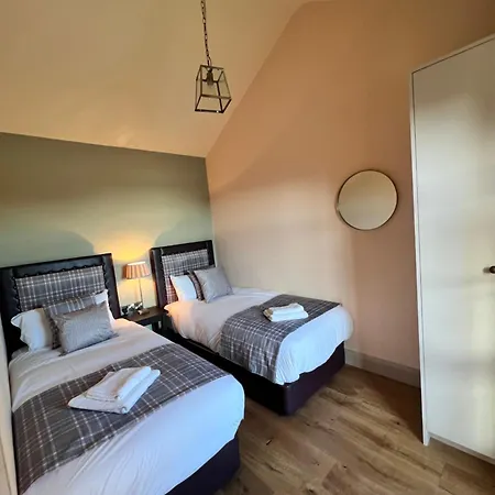 Lodge Wildlands Galway Moycullen